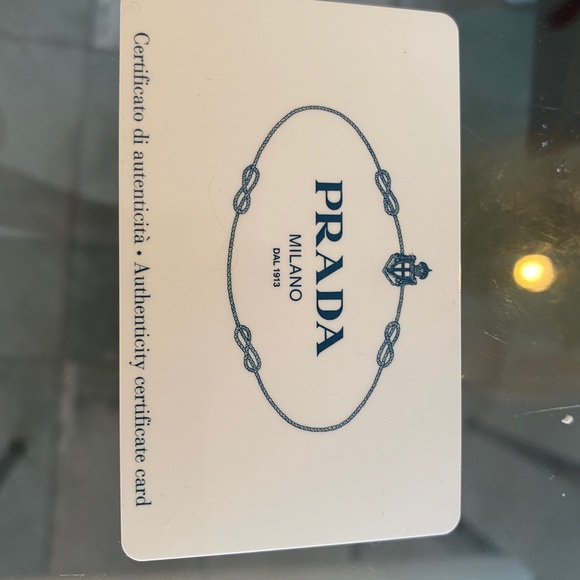 SOLD!!! PRADA 😍 Tessuto Gaufre Shoulder Bag - Picture 7 of 12